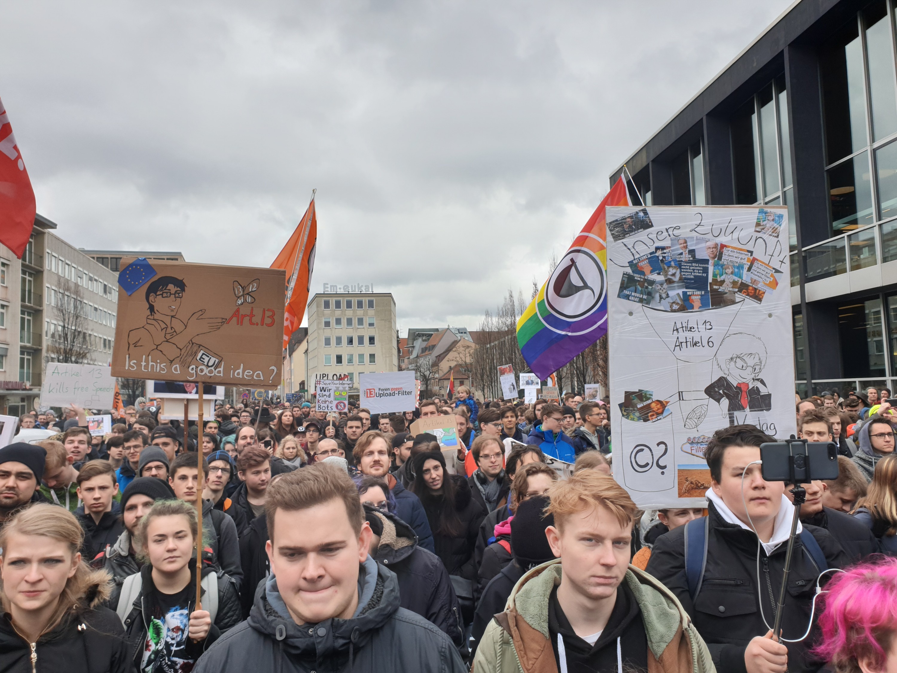 Bilder vom Livestream aus Nürnberg: Save Your Internet - Demo gegen Artikel 13 und Uploadfilter