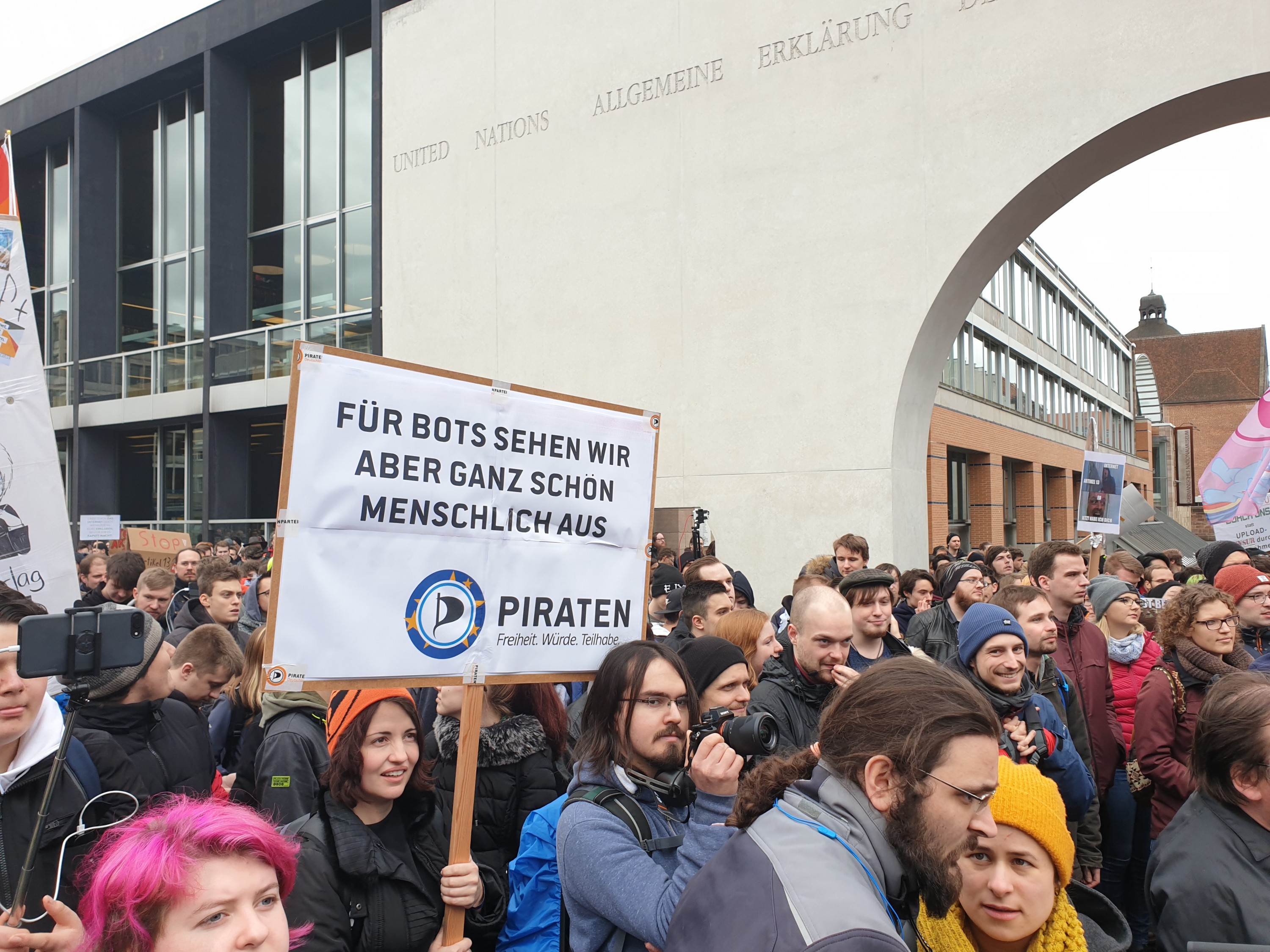 Bilder vom Livestream aus Nürnberg: Save Your Internet - Demo gegen Artikel 13 und Uploadfilter